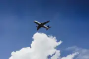Queda de avião militar mata 5 na Índia