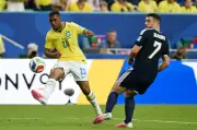 Rayan celebra primeira titularidade na Copa e confia no hexa: 'Dei meu melhor'