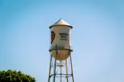 Reino Unido investiga aquisição bilionária da Warner pela Paramount