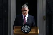 Renúncia de Starmer encerra década de crises no Reino Unido pós-Brexit