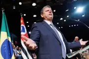 Republicanos move ofensiva judicial contra críticos de Tarcísio em SP