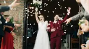 Reserva financeira permitiu casal realizar casamento adiado pela pandemia