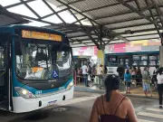 Ricco alega dívida de R$ 30 milhões e encerra contrato de ônibus em Rio Branco