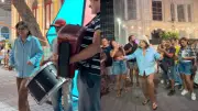 Roberta Miranda faz show surpresa no Recife e canta Asa Branca