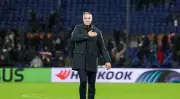 Robin van Persie é demitido do Feyenoord após temporada frustrante