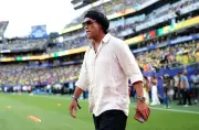Ronaldinho Gaúcho volta ao futebol aos 46 anos para jogar no Ravenna, da 3ª divisão italiana