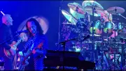 Rush retorna aos palcos após 11 anos com nova baterista e turnê mundial