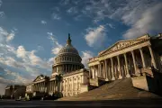 Senado dos EUA aprova resolução que limita poderes de Trump no Irã