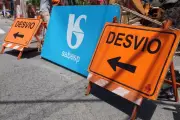 Sete cidades da Baixada Santista têm trânsito interditado para obras da Sabesp até domingo