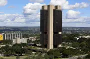 Setor financeiro aprova PEC da autonomia do Banco Central no Senado