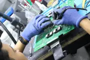 Setor solar amplia demanda por reparo de inversores no Brasil