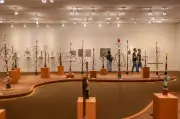 Signos do candomblé inspiram arte geométrica de Mestre Didi e Rubem Valentim