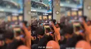 Sósia do Neymar causa alvoroço em shopping nos EUA