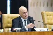 STF condena Eduardo Bolsonaro a 4 anos e 2 meses de prisão por coação