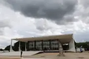 STF retoma julgamento sobre anistia a partidos por cota racial