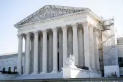 Suprema Corte dos EUA rejeita restrição de cidadania por nascimento de Trump