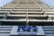 TCE-RJ: conselheiros receberam R$ 11,8 mi acima do teto em 2025-26