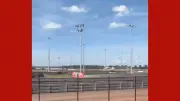 Tesla e Ferrari batem durante evento da Fórmula Truck em MT