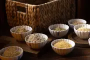 Teste de farofa pronta: Farofa do Juca é a melhor, eleita por unanimidade