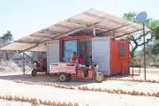 Toyota é acusada de roubar tecnologia de veículo elétrico para África