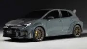 Toyota revela GR Corolla Morizo RR, versão esportiva de cinco lugares