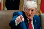 Trump abandona fundo de US$ 1,8 bilhão para aliados políticos