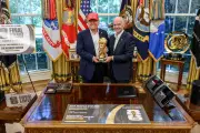 Trump estará na final da Copa do Mundo de 2026, diz presidente da Fifa