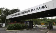 UFBA abre 37 vagas para professor com salário de até R$ 13,7 mil