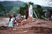 Unicef: 1,1 bilhão de crianças sob risco climático triplo