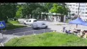 Vídeo flagra míssil atingindo Zaporizhzhia; ataque deixa 5 mortos