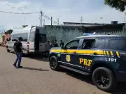 Venezuelanos comemoram resgates após terremoto; grupo é acolhido no Acre