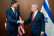 Vice dos EUA diz que Netanyahu cometeu erros, mas reforça aliança