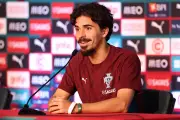 Vitinha exalta qualidade de Portugal, mas nega favoritismo na Copa