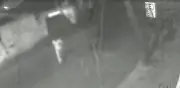 Vândalos derrubam portão a chutes em BH; suspeita é de desafio na internet