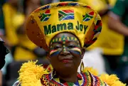 Xenofobia faz africanos torcerem contra África do Sul na Copa