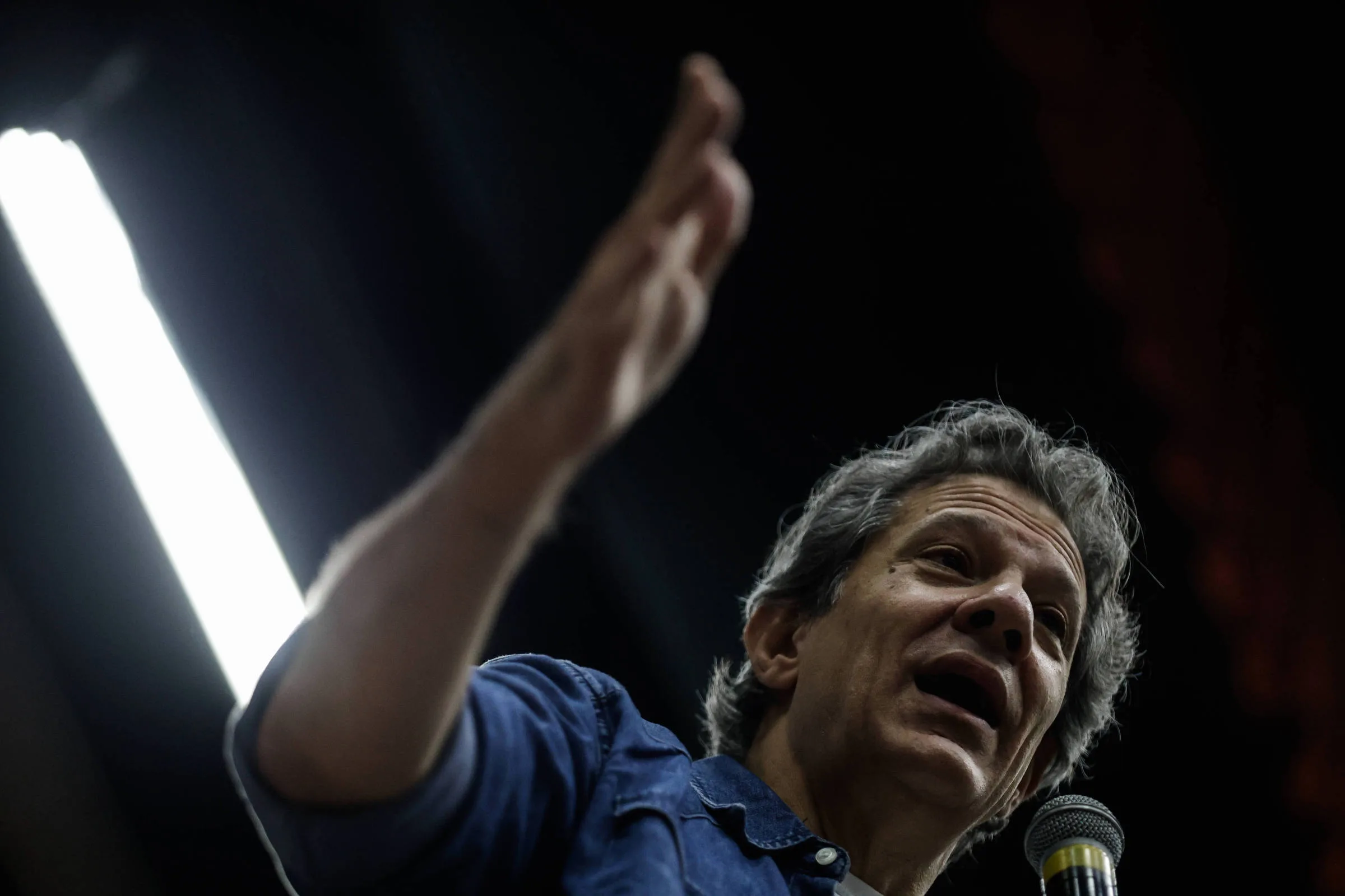 Haddad resistiu a ser candidato em SP e diz que Tarcísio mente sobre economia