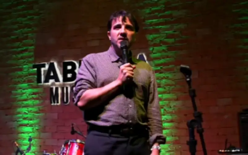 Renan Santos promete brecar acordos de terras raras se eleito