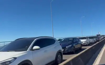 Acidente na ponte Aracaju/Barra causa congestionamento