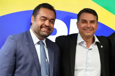 Aliados aconselham Flávio a adiar escolha de candidato ao Senado no RJ