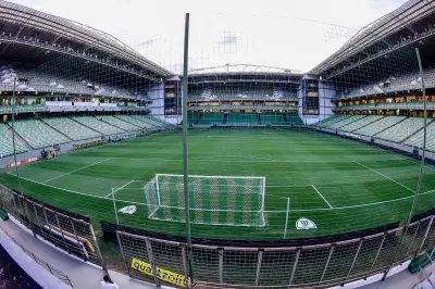 América-MG x Londrina: duelo direto na Série B nesta segunda
