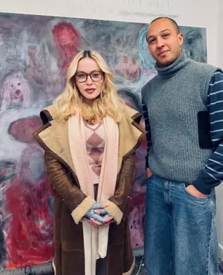 Anderson Asteclines, que encantou Madonna, expõe em Berlim