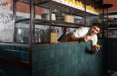 Anthony Bourdain no Brasil: o petisco que conquistou o chef no Mocotó