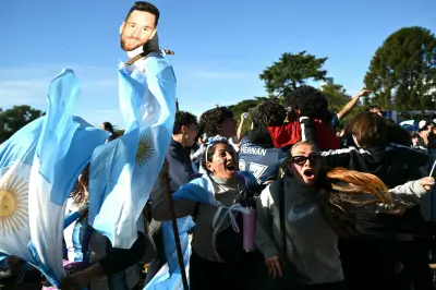 Argentina vence Egito de virada e avança nas oitavas da Copa