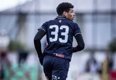 Atacante uruguaio Bruno Betancor morre aos 22 anos na Itália
