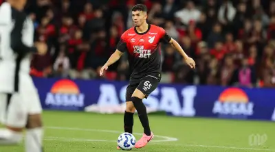 Athletico poupa titulares e anuncia Kerwin Vargas contra Corinthians