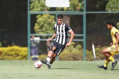 Atlético-MG vende três joias da base sub-20 para Portugal e Emirados