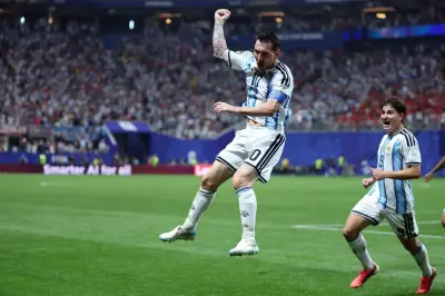 Batistuta em dúvida: Messi ou Maradona? 'O que ele faz agora me deixou cheio de dúvidas'