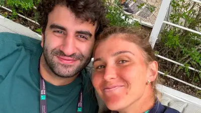 Bia Haddad noiva: pedido em Roma com carta de infância e anel Tiffany