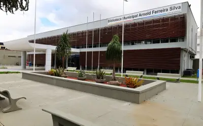 Biblioteca Municipal de Feira de Santana amplia horário sem intervalo