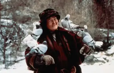 Brenda Fricker, atriz vencedora do Oscar, morre aos 81 anos